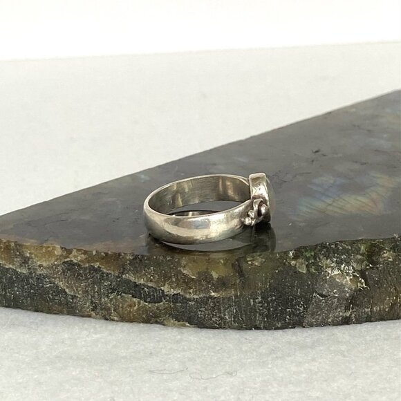 Sterling Silver 925 Dainty Minimalist 8MM Oval Moonstone Band Ring Sz 8.25 - Picture 13 of 16